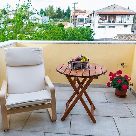 Julia΄S Apartment Alepou Eksteriør bilde